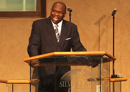 Gospel Star Earnest Pugh Prepares to Re-Locate to Houston, TX as Minister of Music of Silverlake Church