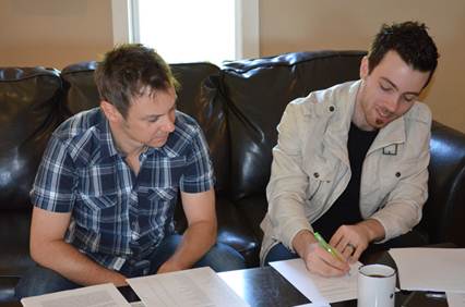 Award-Winning Songwriter Seth Mosley Signs New Exclusive Contract With Centricity Music Publishing
