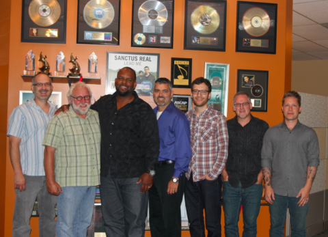 EMI CMG PUBLISHING ANNOUNCES THE SIGNING OF GRAMMY®-AWARD WINNING AARON LINDSEY