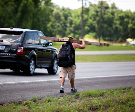Brian Leslie Carries a 65 Pound Cross Around the United States Roadways