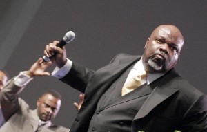 T.D. Jakes Elaborates on Not Only Supporting Popular Preachers Comment