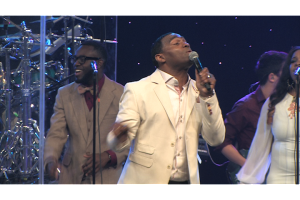 PARALLEL PATH ENTERTAINMENT’S KRIS PATRICK DIRECTS EARNEST PUGH’S LIVE DVD IN THE BAHAMAS:  New CD/DVD Available Soon