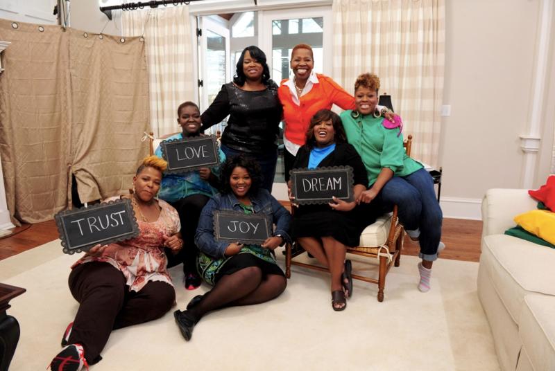 Tyler Perry Buys House for Mother of Pace Sisters!