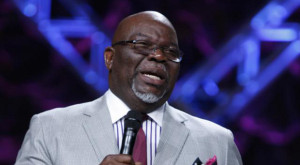 Bishop T.D. Jakes Brings Inaugural &#8220;International Faith and Family Film Festival&#8221; to MegaFest 2013