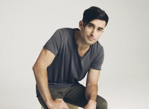 Phil Wickham Ascends to First Career #1 Single  with &#8220;This Is Amazing Grace&#8221;