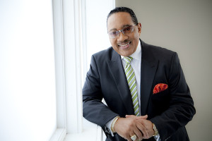 GOSPEL TV LEGEND DR. BOBBY JONES HITS THE ROAD TO PROMOTE FIRST CD IN 7 YEARS “REJOICE WITH ME”