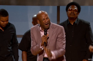 Watch Donnie McClurkin&#8217;s Performance on the BET Awards [VIDEO]