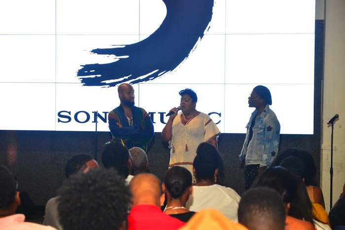 Le&#8217;Andria Johnson Tears Up Album Release Party [PICTURES]