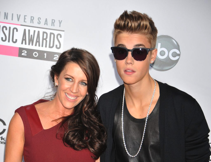 Justin Bieber&#8217;s Mom Happy with Son&#8217;s Growing Relationship with Jesus