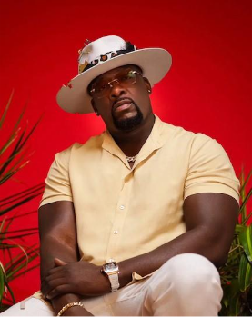 Otis Kemp Teams Up with Flo Rida for Thrilling ‘Watch’ Music Video